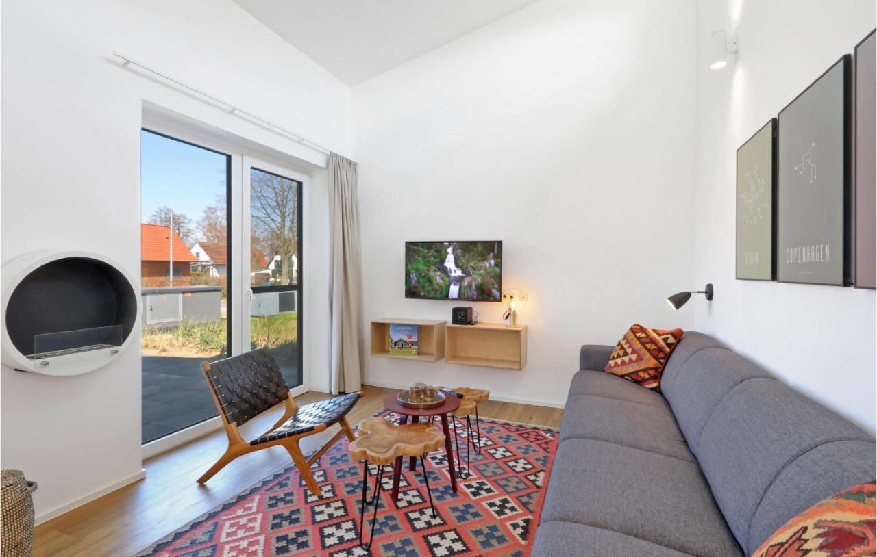 Awesome Home In Lembruch-Duemmer See With Kitchen Zewnętrze zdjęcie